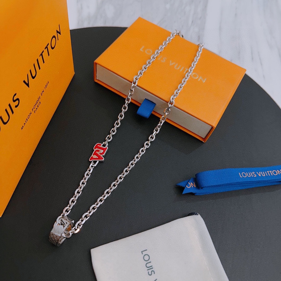 Louis Vuitton Necklaces